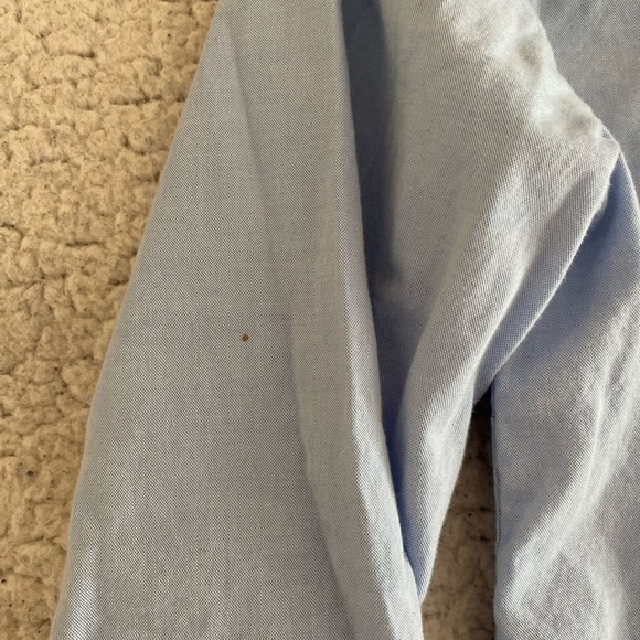 Gap Long Sleeve Button Up Blouse in Blue and White - Picture 6 of 6